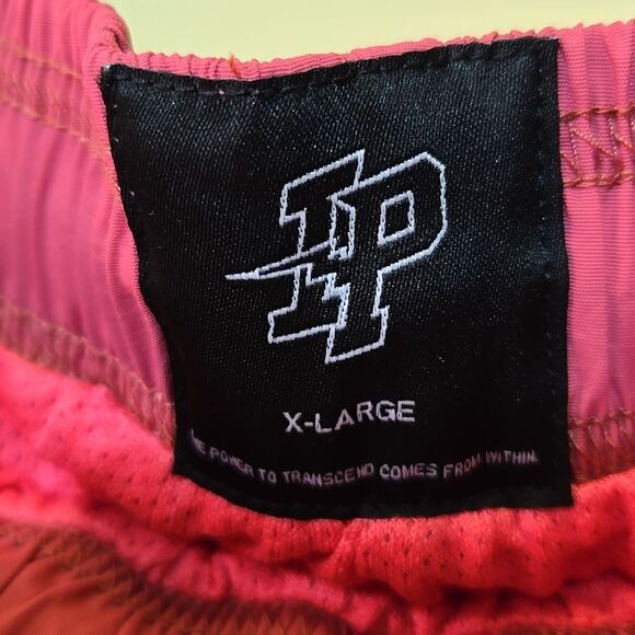 Inaka Power Nylon Shorts Mesh Lined Women XL Pink Athleisure Athletic Activewear - Picture 3 of 9